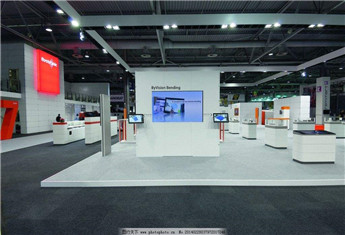 液晶拼接屏的使用寿命是多长时间？