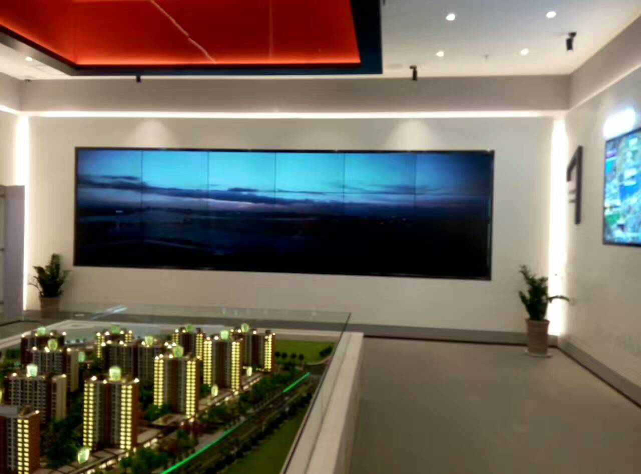 贵阳房地产楼盘采用宇硕46寸液晶拼接屏